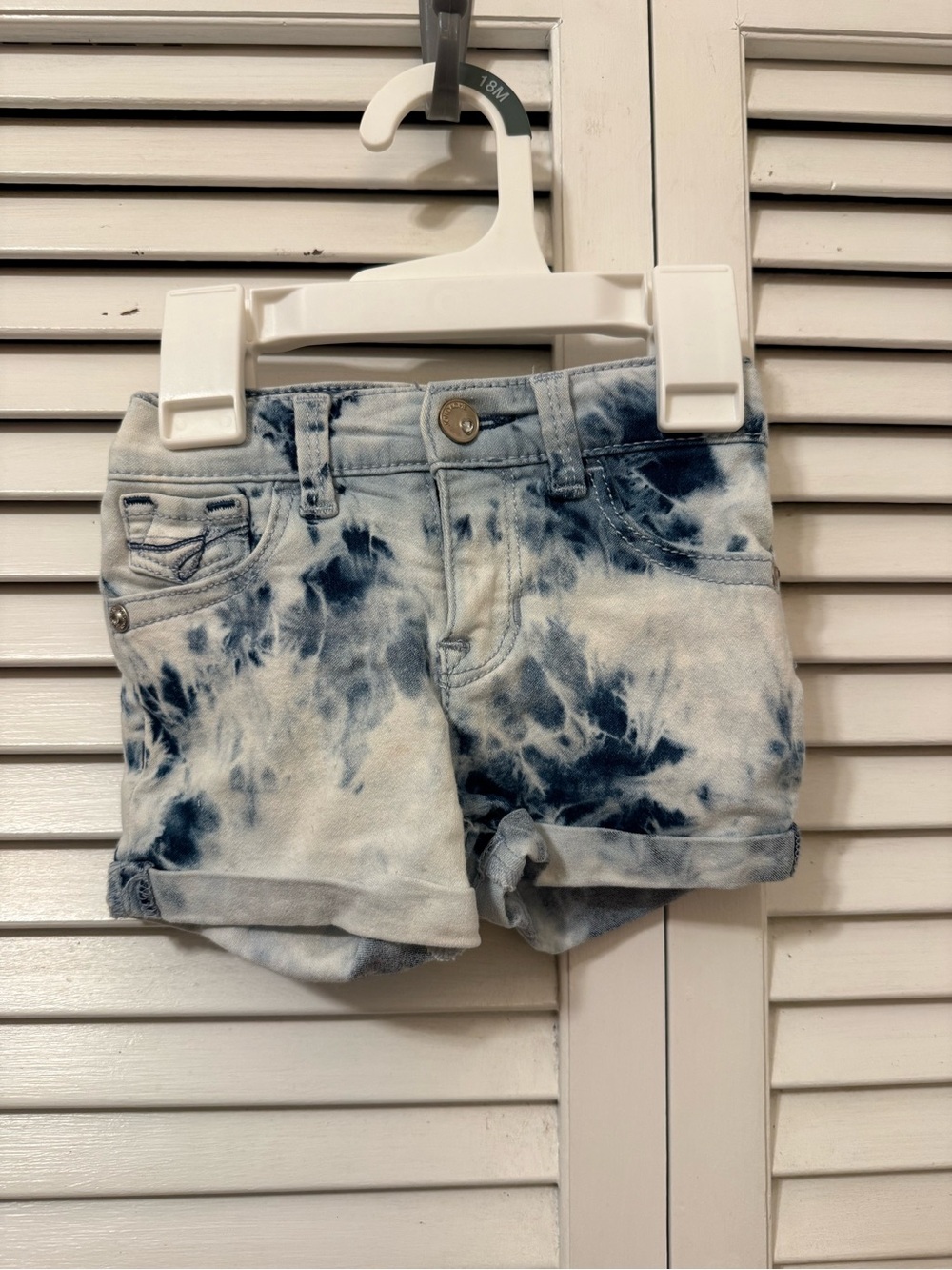 Retro Jordache Blue & White Acid Wash Tie Dye 2T Denim Roll-Hem Shorts